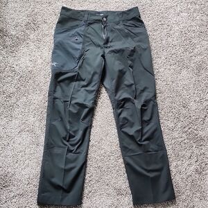 Arc'teryx Black Cargo Pants Technical Outdoor Wear